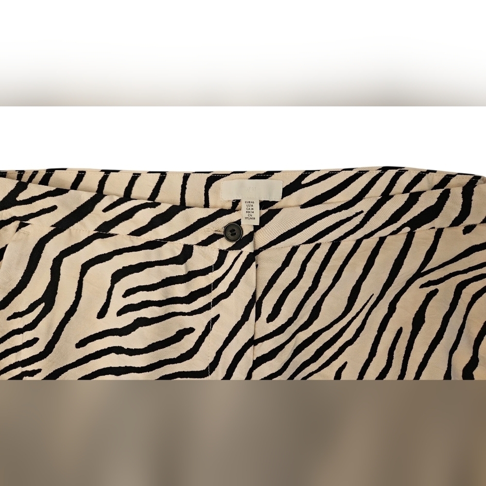 H&M Zebra Print Flared Pants - Sz 14 - Picture 4 of 5
